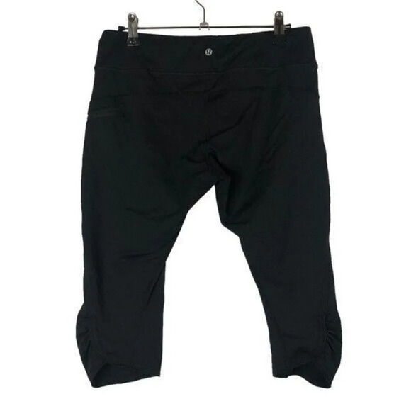 Lululemon Black Mid Rise Capri Cropped Athletic Leggings 8 - Picture 2 of 2